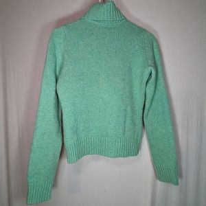 100% Cashmere Mint Green Turtleneck Sweater